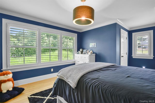 9 Daymon Terrace, Larchmont, NY 10538