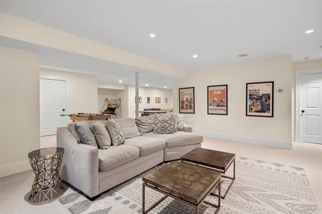9 Daymon Terrace, Larchmont, NY 10538