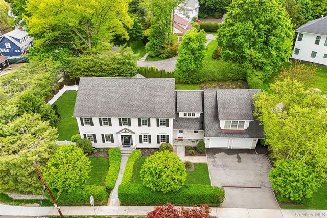 9 Daymon Terrace, Larchmont, NY 10538