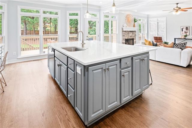 2434 Vivian Circle, Decatur, GA 30030