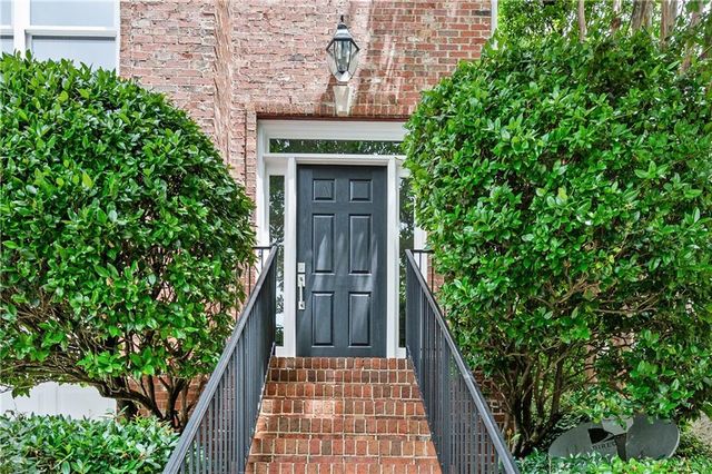2434 Vivian Circle, Decatur, GA 30030