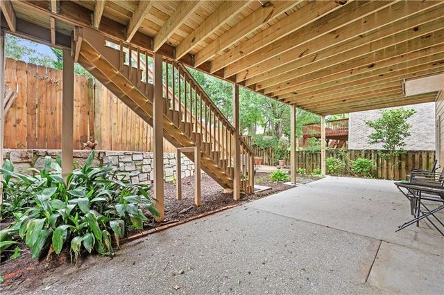 2434 Vivian Circle, Decatur, GA 30030