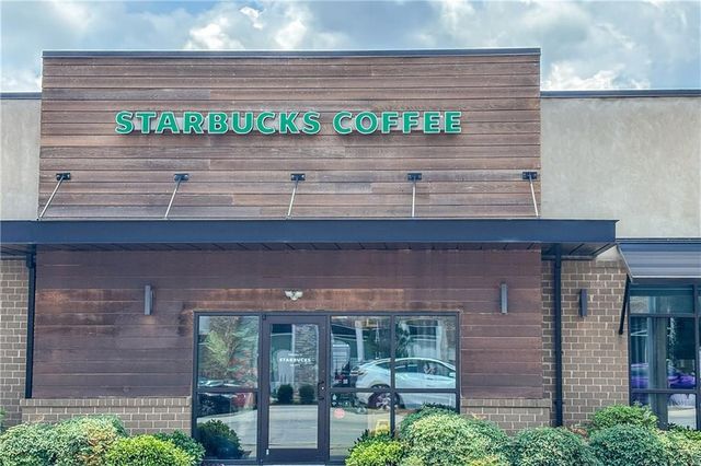 2434 Vivian Circle, Decatur, GA 30030