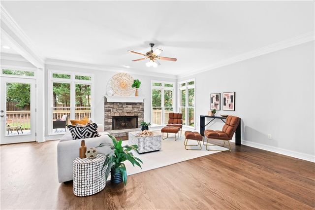 2434 Vivian Circle, Decatur, GA 30030