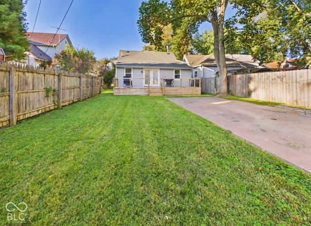 921 W 4th Street, Anderson, IN 46016