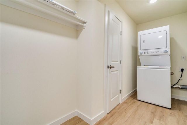 1120 Spur ST, Austin, TX 78721