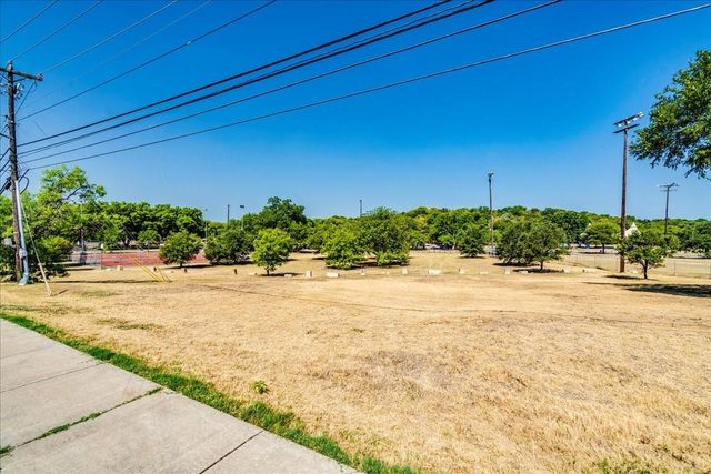 1120 Spur ST, Austin, TX 78721
