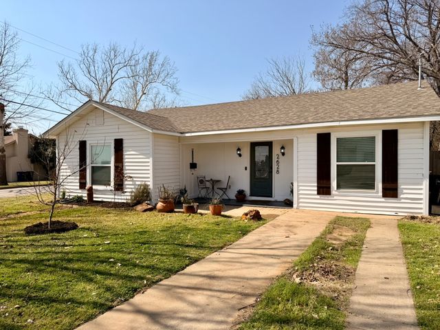 2628 Cravens Road, Fort Worth, TX 76112