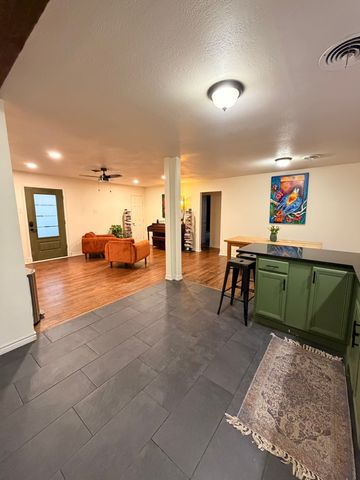 2628 Cravens Road, Fort Worth, TX 76112