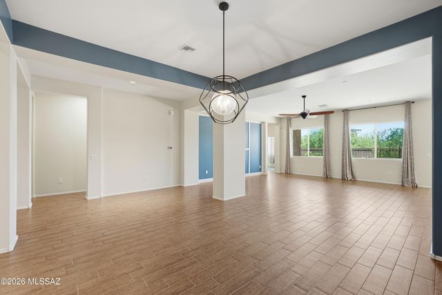 4370 W Summit Ranch Place, Marana, AZ 85658