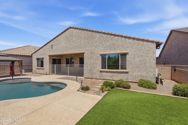 4370 W Summit Ranch Place, Marana, AZ 85658
