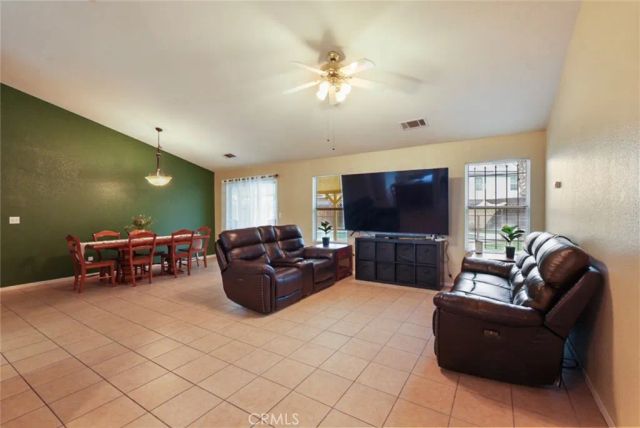 1874 Hartnell Court, Los Banos, CA 93635