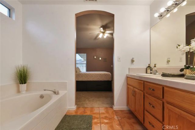 1874 Hartnell Court, Los Banos, CA 93635