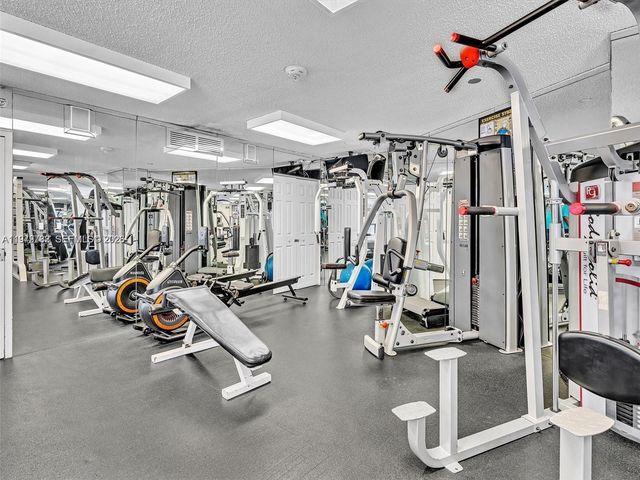 3530 Mystic Pointe Dr 1611, Aventura, FL 33180