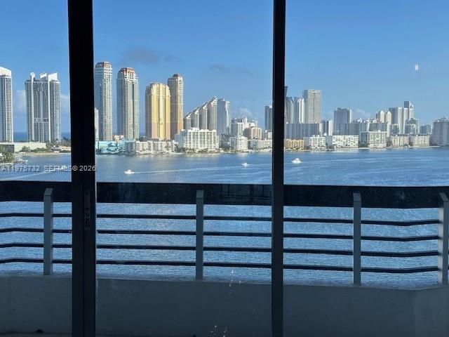 3530 Mystic Pointe Dr 1611, Aventura, FL 33180