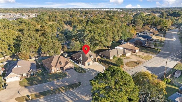 3726 Bill Owens Pwky, Longview, TX 75605