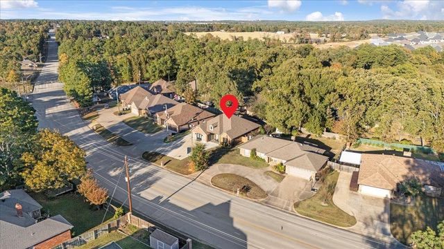 3726 Bill Owens Pwky, Longview, TX 75605
