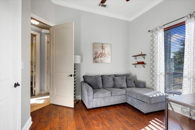 3726 Bill Owens Pwky, Longview, TX 75605