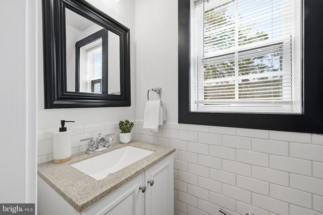 635 20TH ST NE, Washington, DC 20002