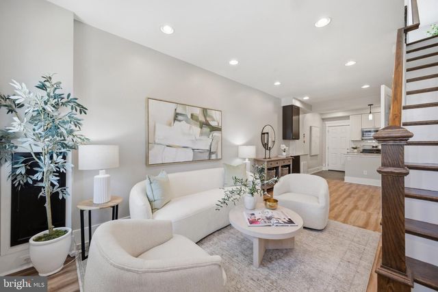 635 20TH ST NE, Washington, DC 20002