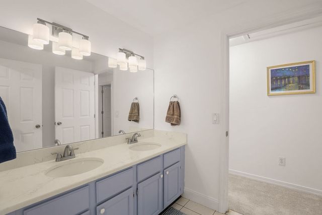 19 Steven P Wentworth Rd, Falmouth, MA 02556
