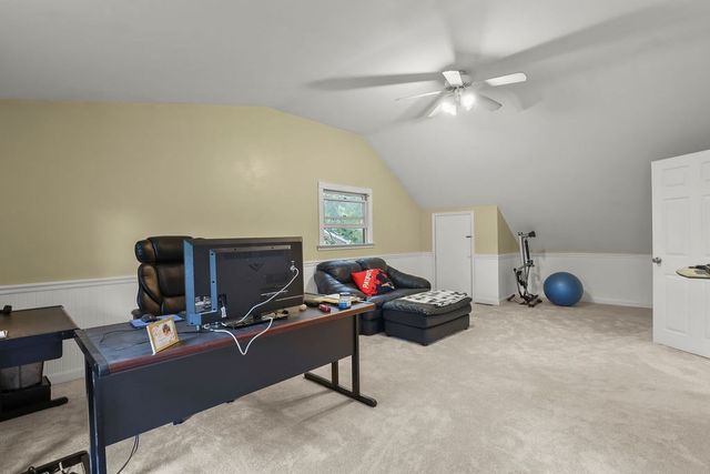 19 Steven P Wentworth Rd, Falmouth, MA 02556