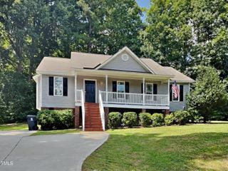 146 Apple Court, Clayton, NC 27527