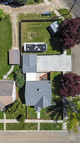 1124 14th Ave S, Nampa, ID 83651