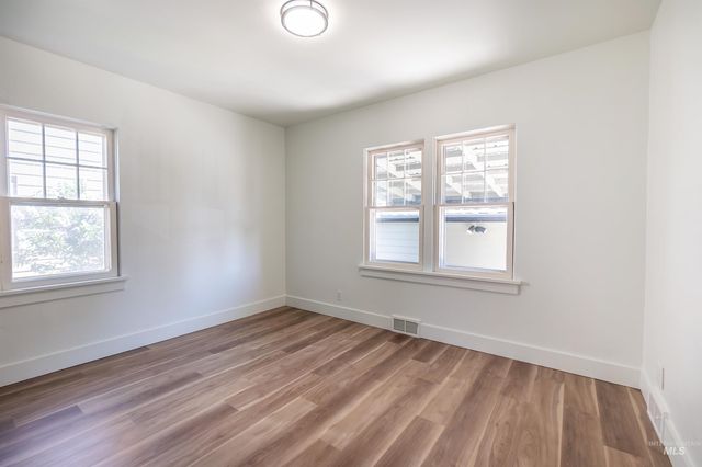 1124 14th Ave S, Nampa, ID 83651