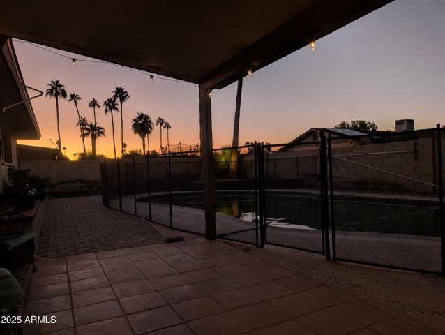 1112 E WESTCHESTER Drive, Tempe, AZ 85283