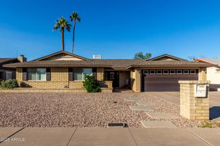 1112 E WESTCHESTER Drive, Tempe, AZ 85283