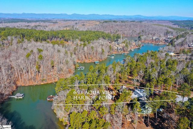 653 Aqua View Drive, Seneca, SC 29672