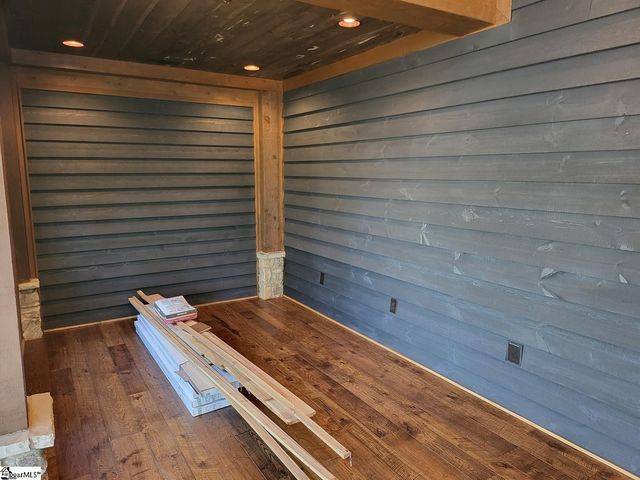 653 Aqua View Drive, Seneca, SC 29672