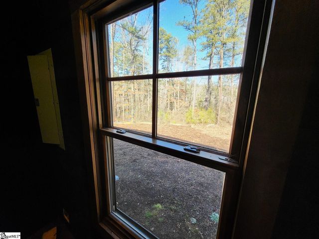 653 Aqua View Drive, Seneca, SC 29672