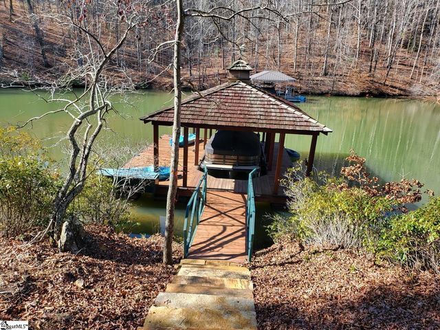 653 Aqua View Drive, Seneca, SC 29672