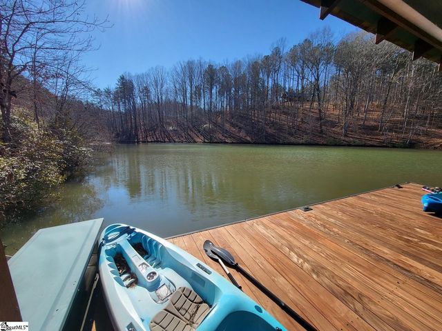 653 Aqua View Drive, Seneca, SC 29672