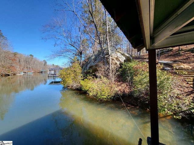 653 Aqua View Drive, Seneca, SC 29672