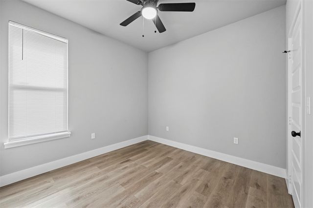 6147 Shawnee Drive, Mabank, TX 75156
