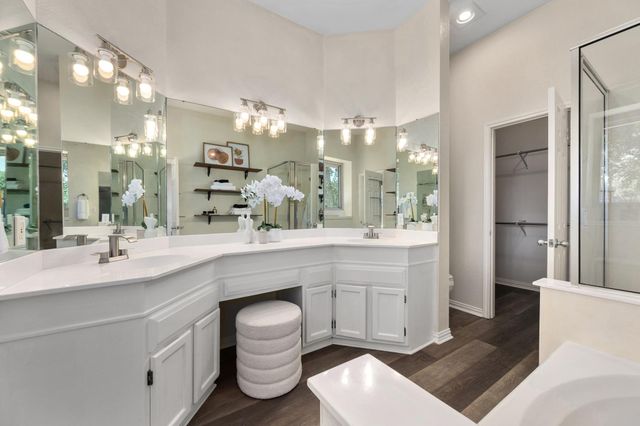 607 Sapling CV S, Cedar Park, TX 78613