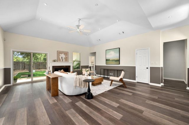 607 Sapling CV S, Cedar Park, TX 78613