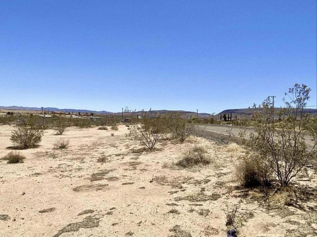 205 Old Woman Springs Road, Yucca Valley, CA 92284