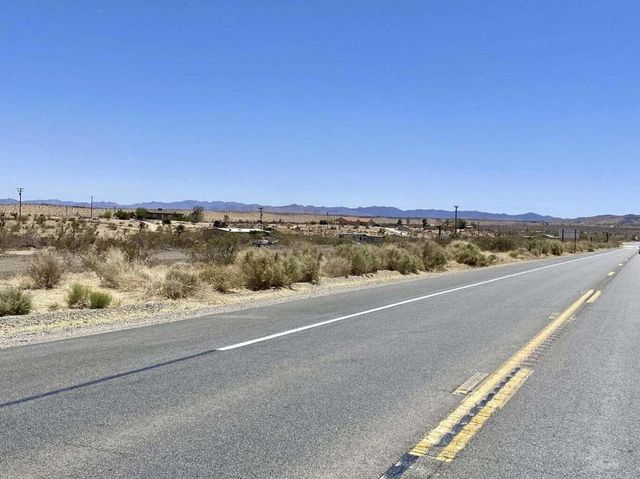 205 Old Woman Springs Road, Yucca Valley, CA 92284