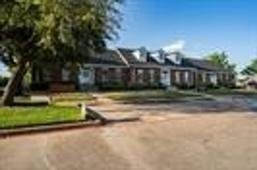 3900 Joe Ramsey Boulevard E 4, Greenville, TX 75401