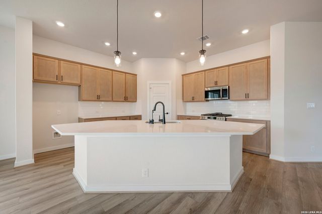 1943 Lost Cedar, New Braunfels, TX 78132