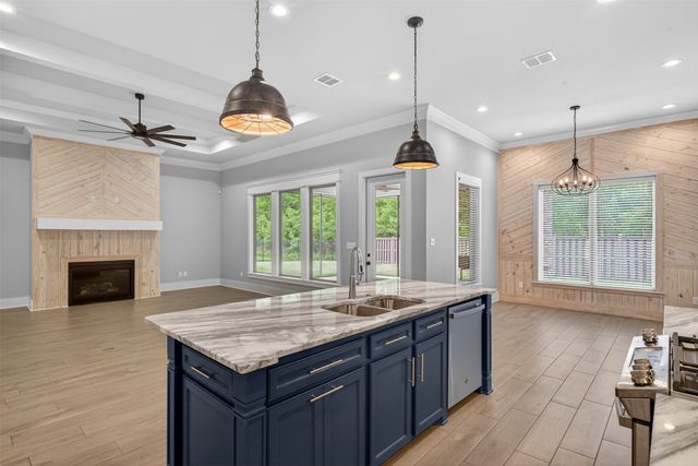 470 Stacey Lane, Bossier City, LA 71111