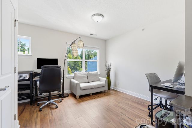 123 Foxden Drive 202, Fletcher, NC 28732