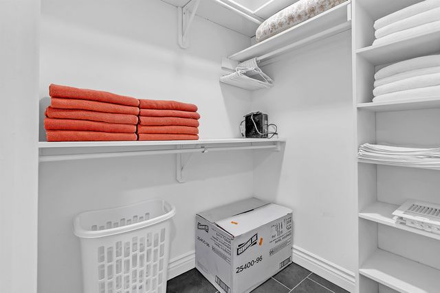 93 S SANGA RD, Memphis, TN 38018