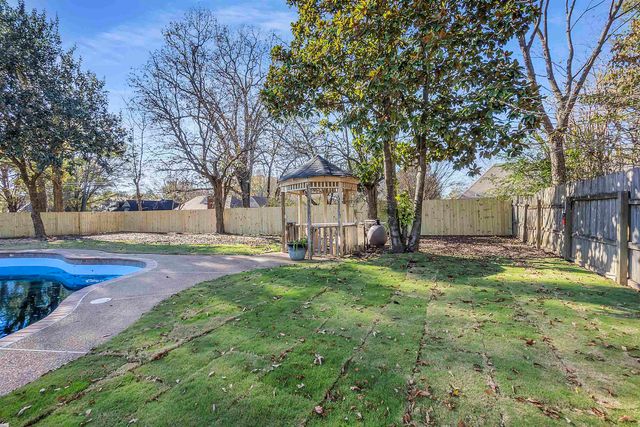 93 S SANGA RD, Memphis, TN 38018