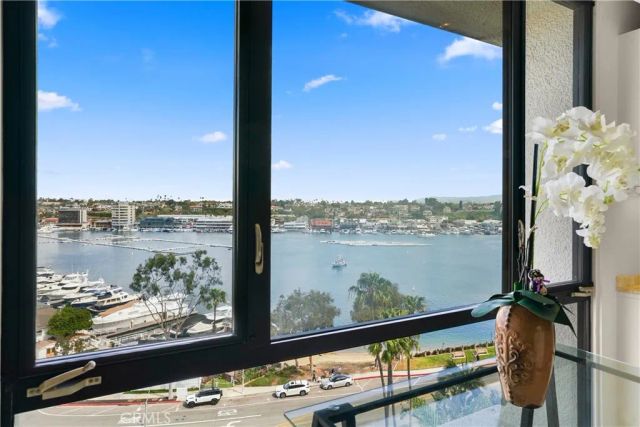 601 Lido Park Drive 8A, Newport Beach, CA 92663