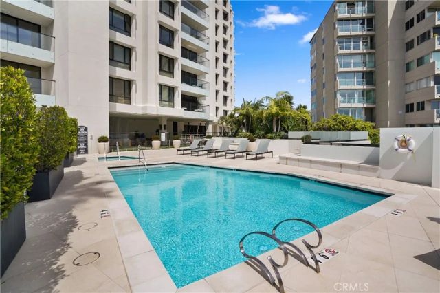 601 Lido Park Drive 8A, Newport Beach, CA 92663